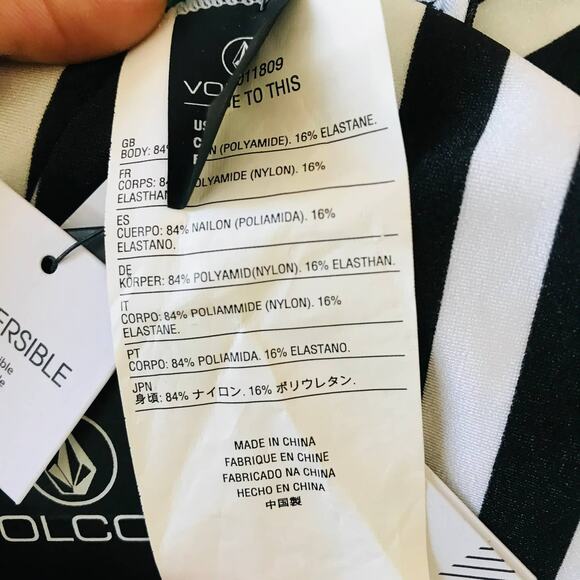 New Volcom Seeing Spots Reversible One-Piece Swimsuit Leopard Striped Size S - Picture 11 of 11